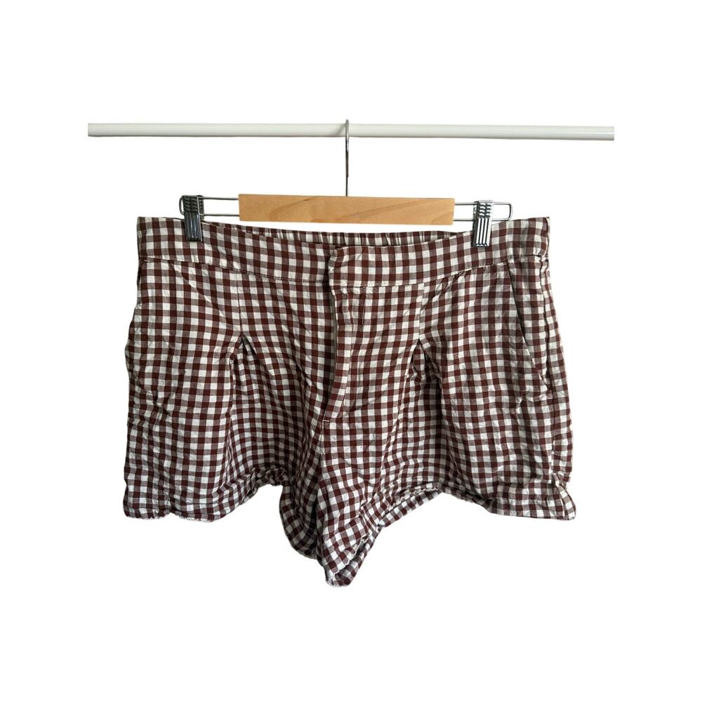 A new day gingham shorts, scallop trim. Size L